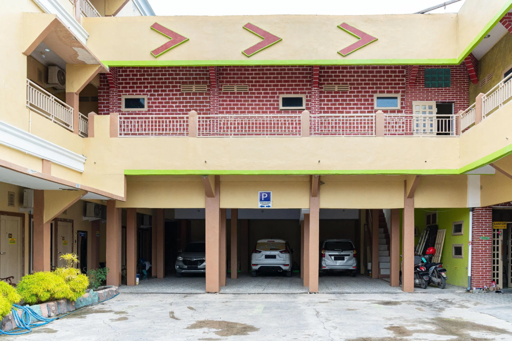 RedDoorz Syariah near Citraland Banjarmasin - фото 12