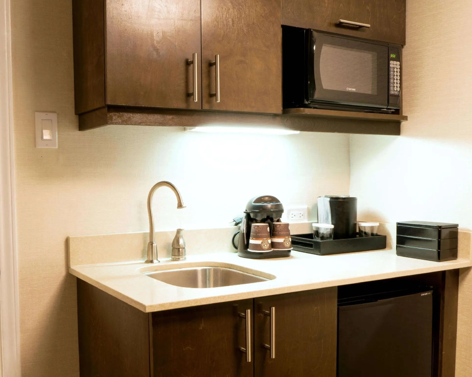 Embassy Suites Corpus Christi - Chambres