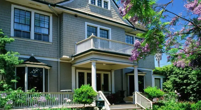 The Country House Inn