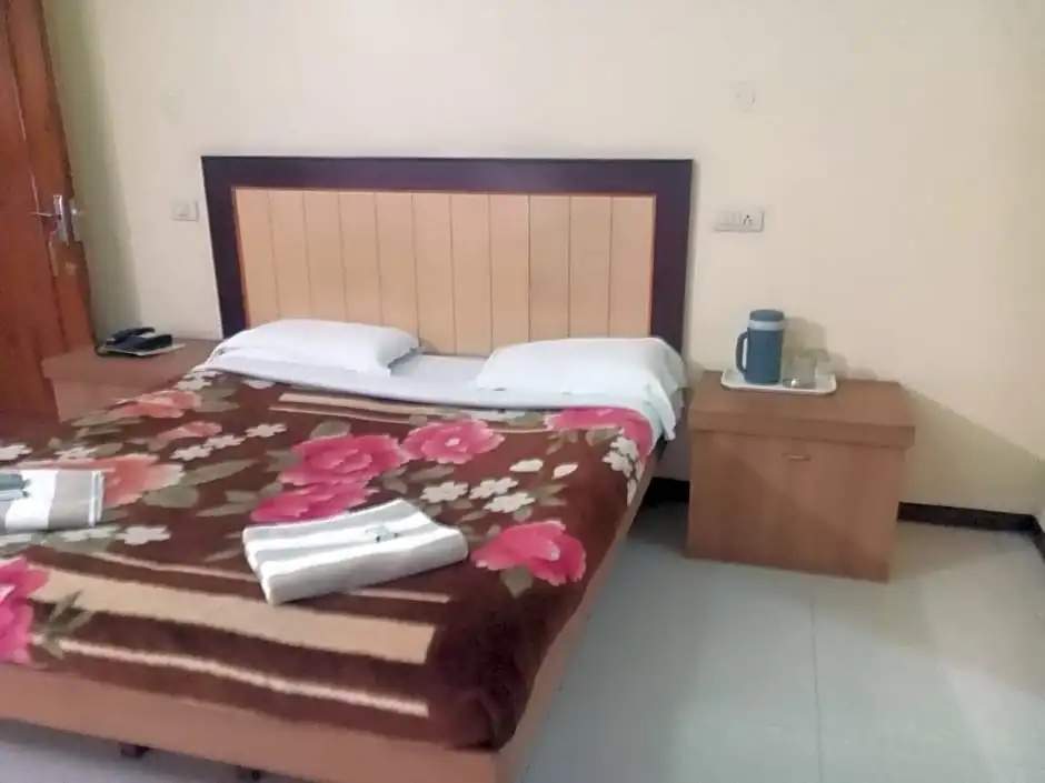 Superior Double room (full double bed)
