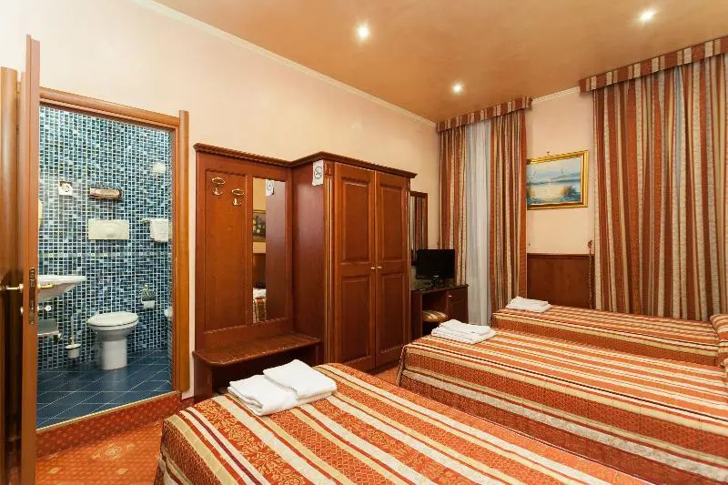 Hotel Fiorella Milano - Chambres