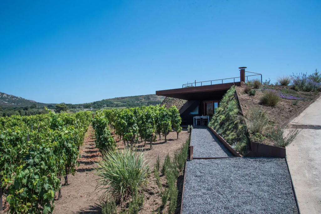 Tenuta di Castellaro Winery & Resort