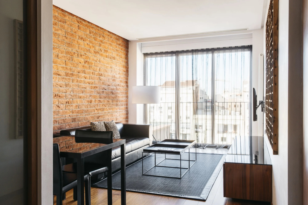 Balcony & Terrace