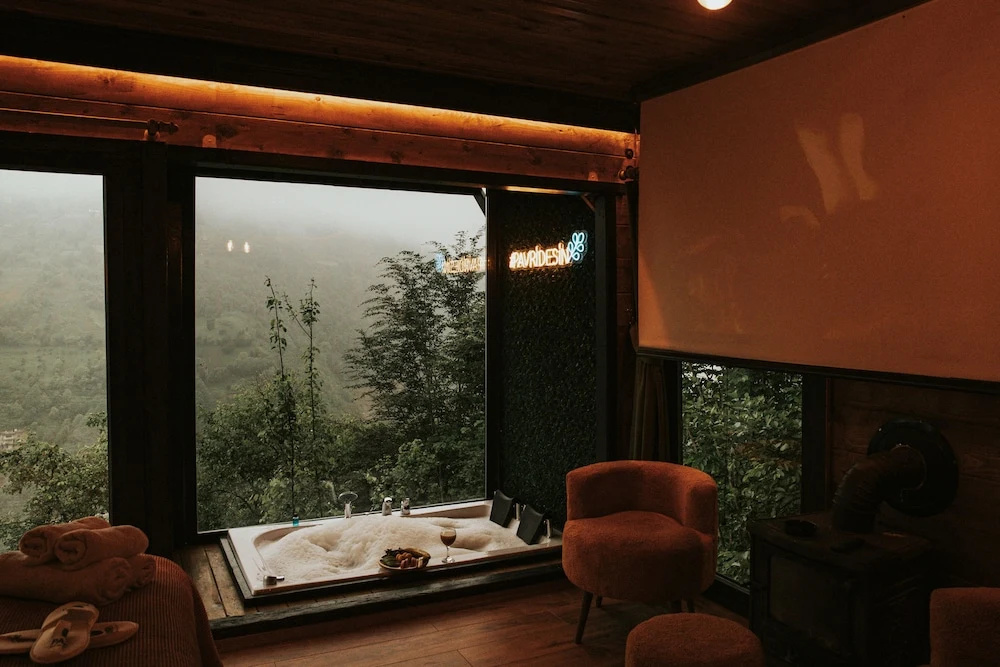 Balcony & Terrace