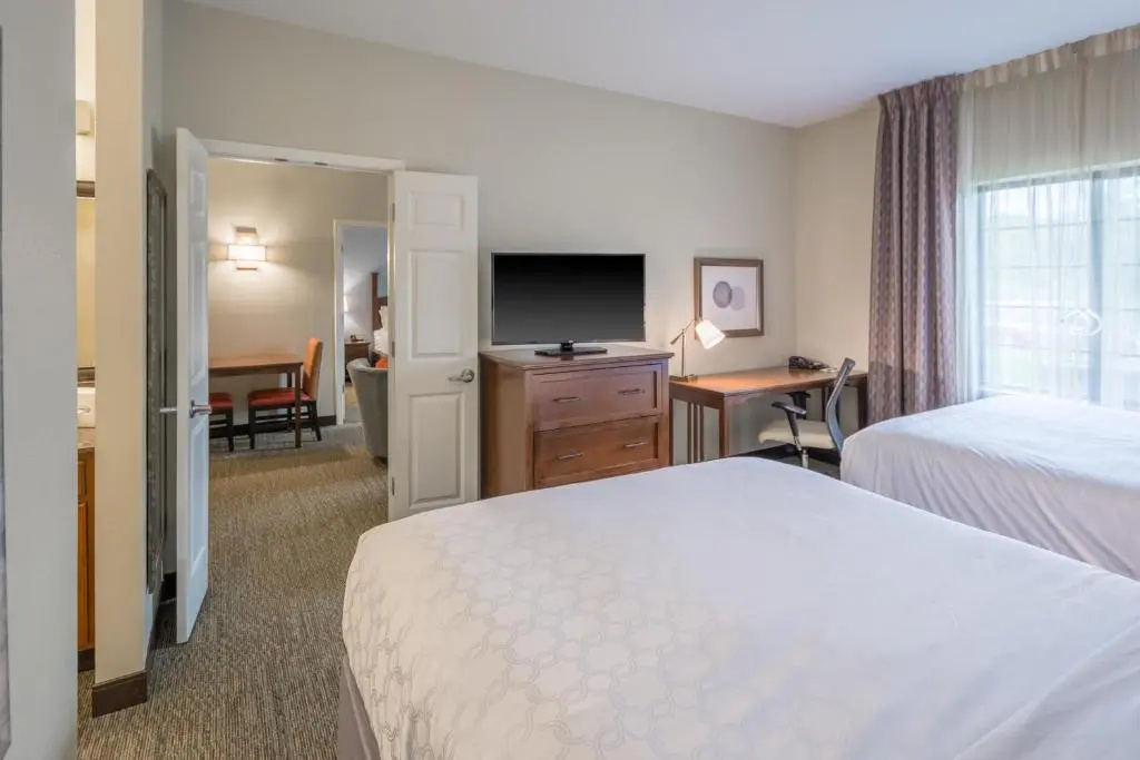 Staybridge Suites Kansas City - Independence by IHG - Chambres