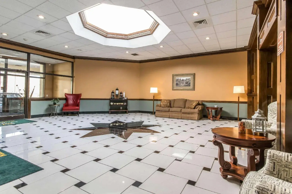 Hotel photo 25