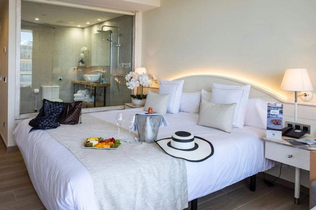 Hotel Port Salins by Pierre & Vacances - Général