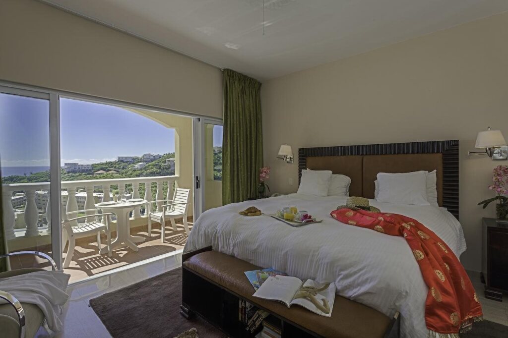 Princess Heights Luxury Boutique Condo Hotel by null