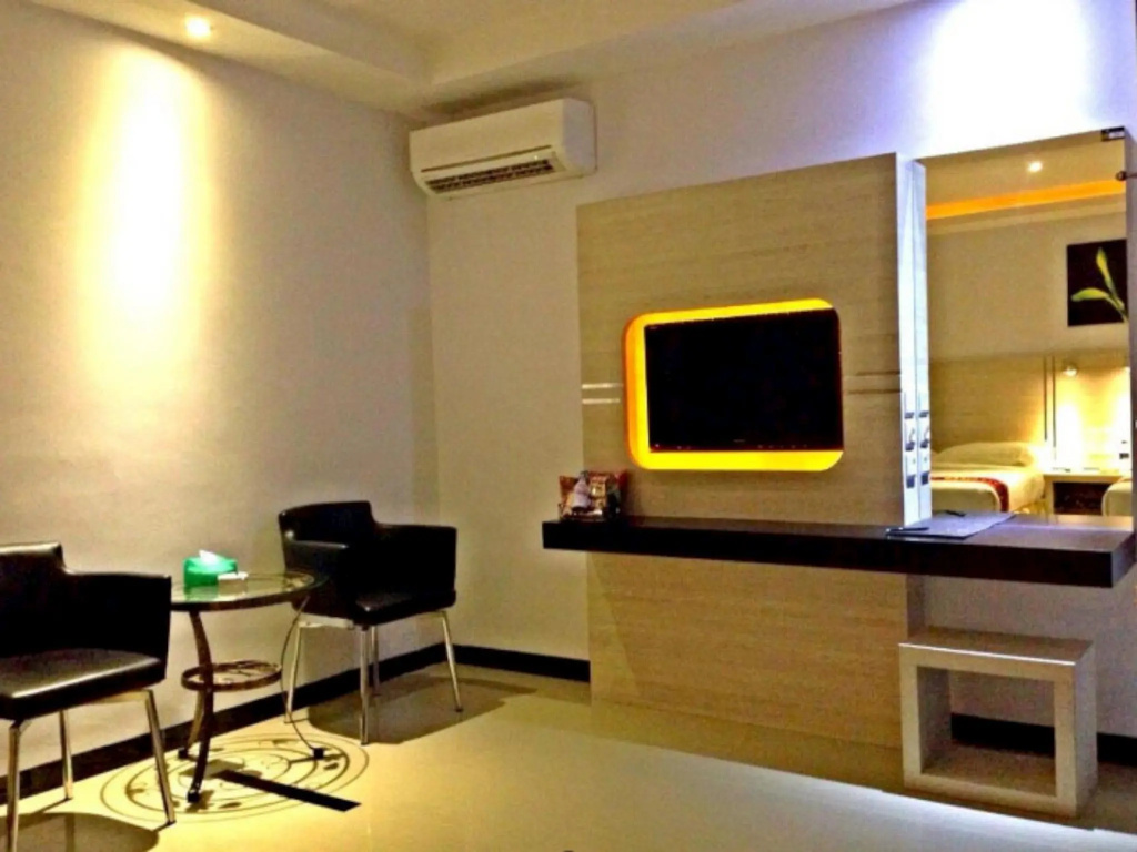 Standard Family room