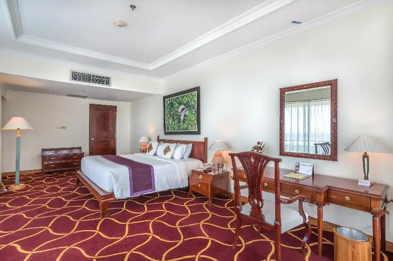 Bali Beach Hotel - Chambres