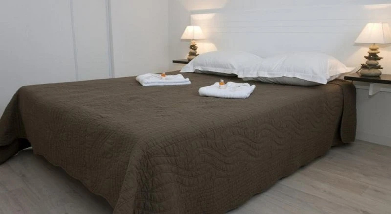 Adonis Grandcamp - Les Isles de Sola - Chambres