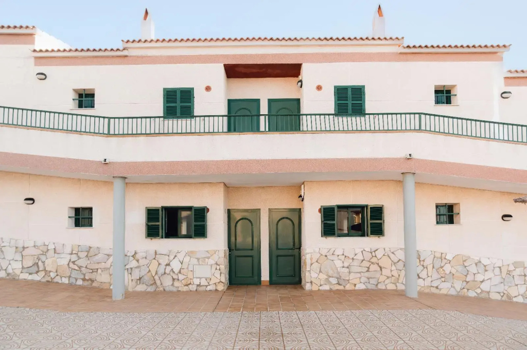 Apartamentos Cabo de Baños by MIJ