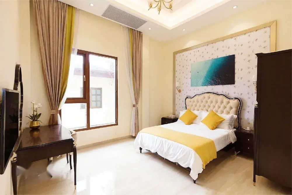 Luxury Villa