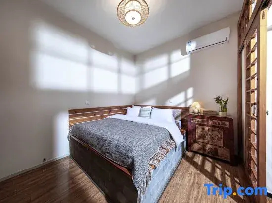 Standard Double Duplex room (full double bed)