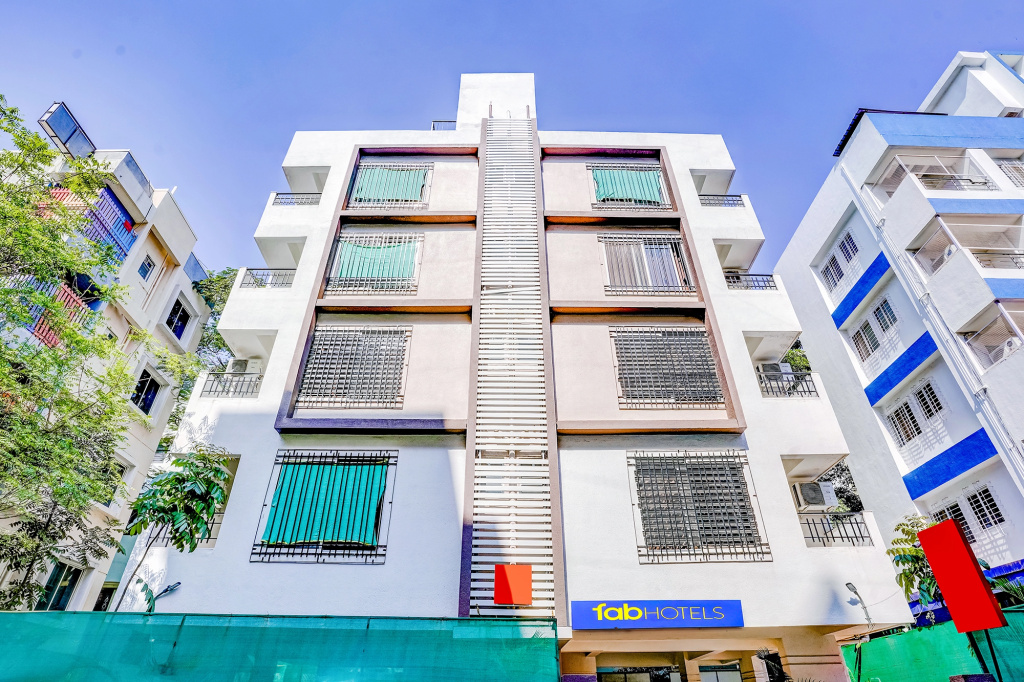 Fabhotel Wakad Villa