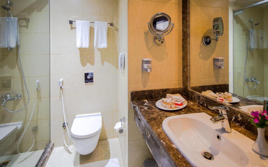 Двухместный номер двуспальная кровать в Hawaii Caesar palace Hotel & Aqua Park