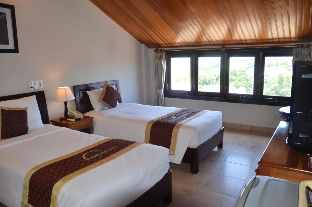 Superior Double room (full double bed)