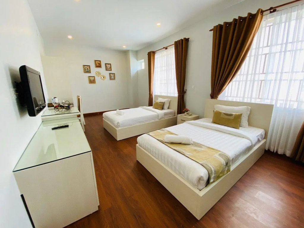 Deluxe Double room (twin beds)