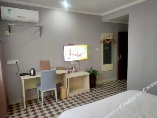 Economy Double room (full double bed)