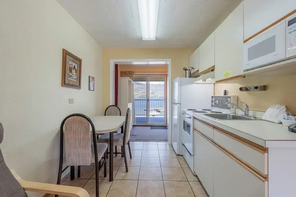 Standard Suite