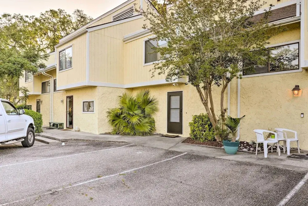 1 Block to Shore: Family Condo in Myrtle Beach!