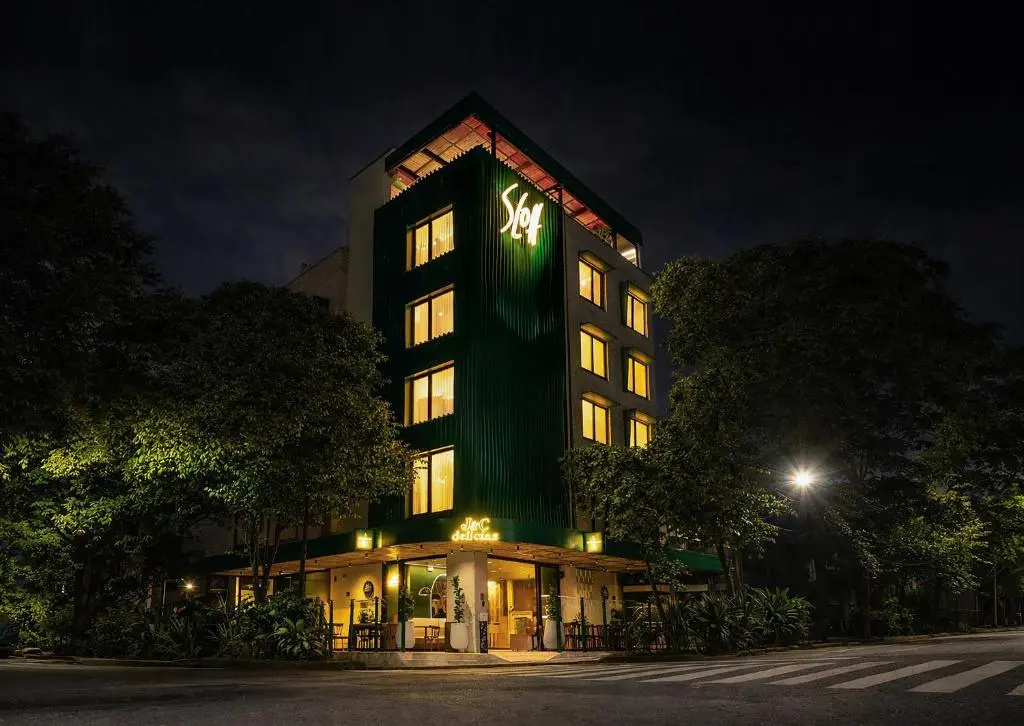 Sloh Hotel & Bar Manila Medellin