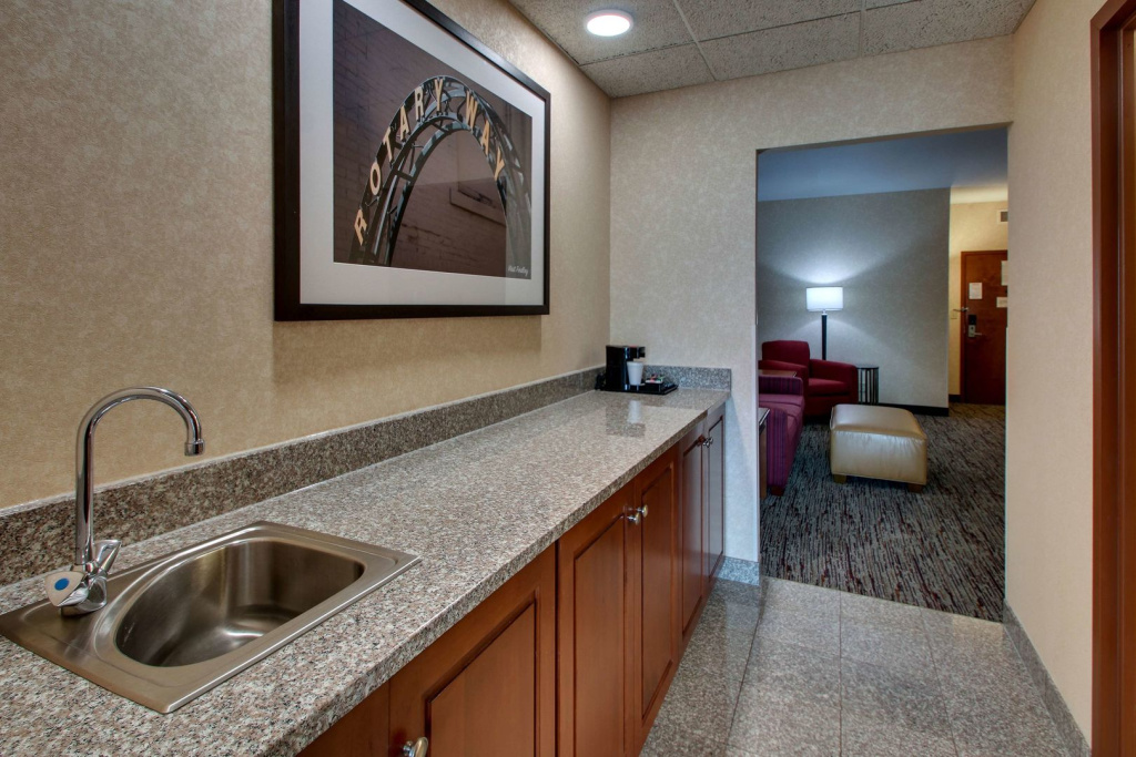 Drury Inn & Suites Findlay - Général