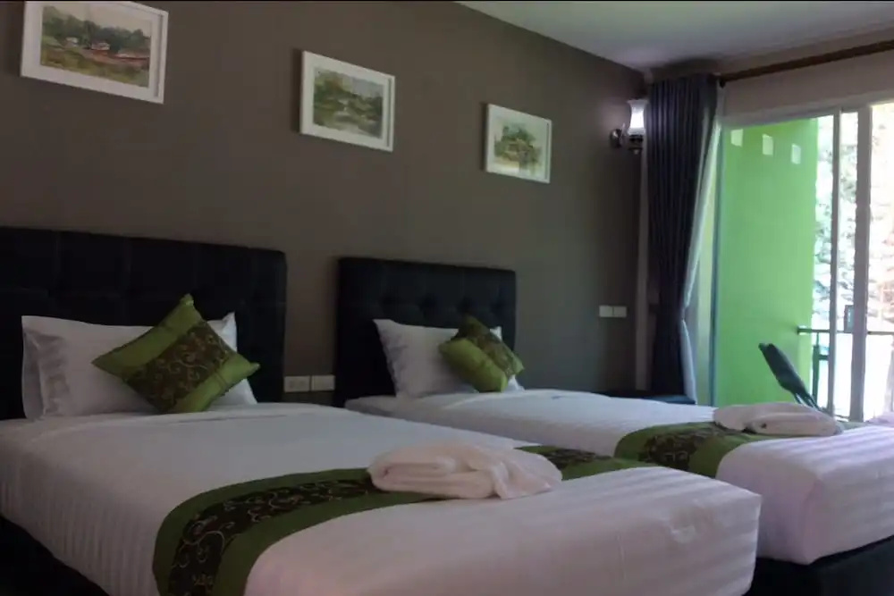 Greenseaviewresort Bangsaphan - Chambres