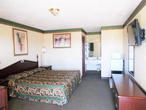 Economy Inn