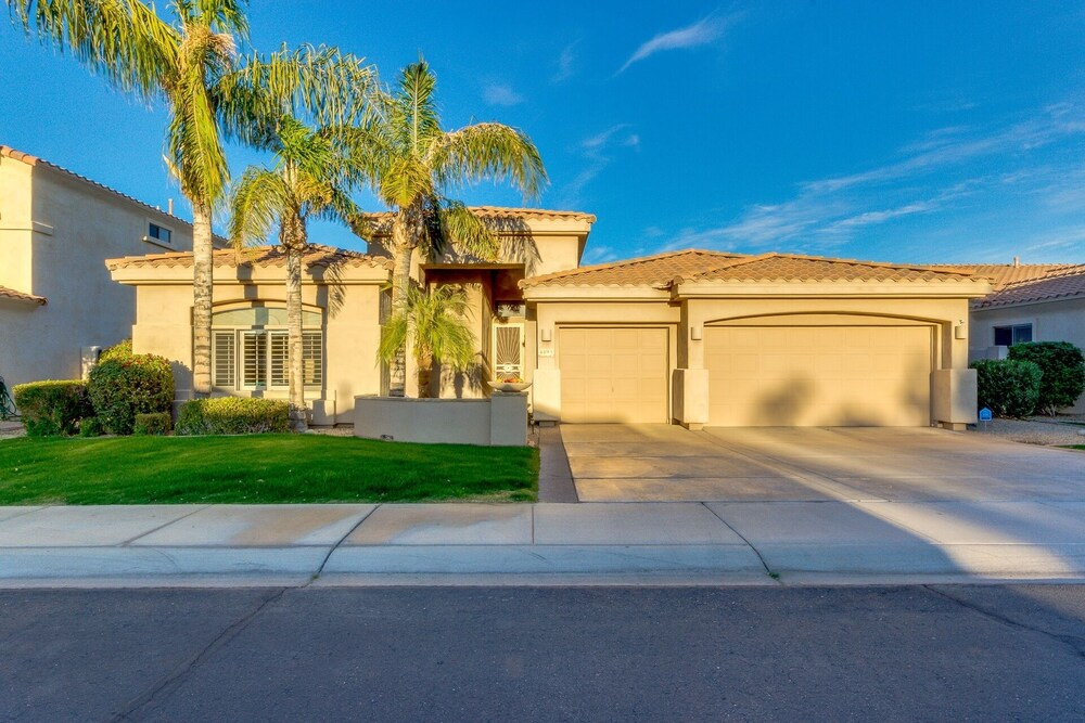 Wildflower 2 4 Bedrooms 2.5 Bathrooms Home