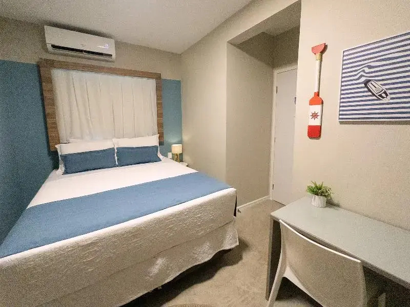 Standard Double room seafront (full double bed)