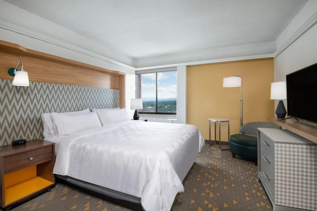 Holiday Inn & Suites Pittsfield-Berkshires by IHG - Chambres