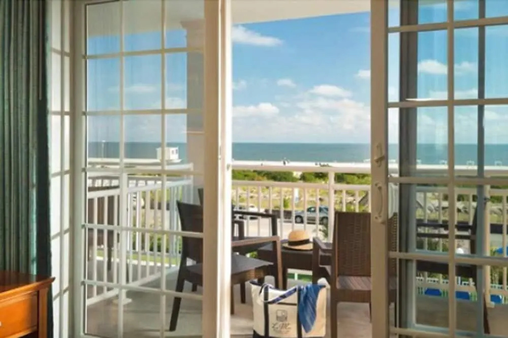 Standard Double room with partial view (full double bed)
