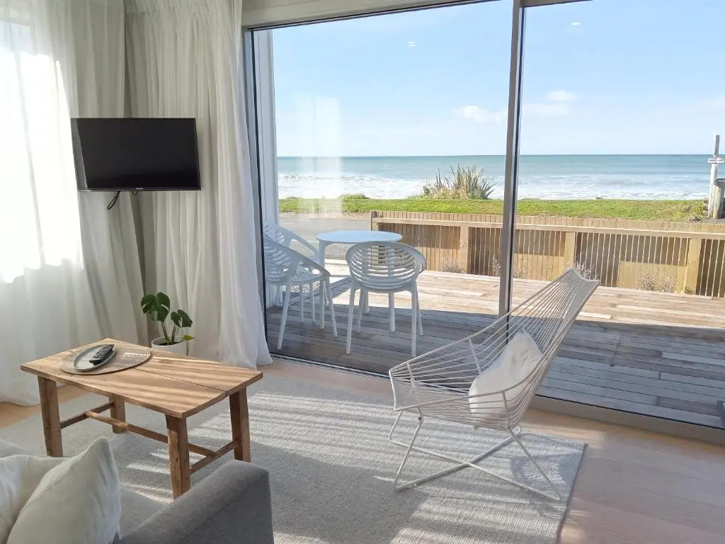 Apartment beachfront