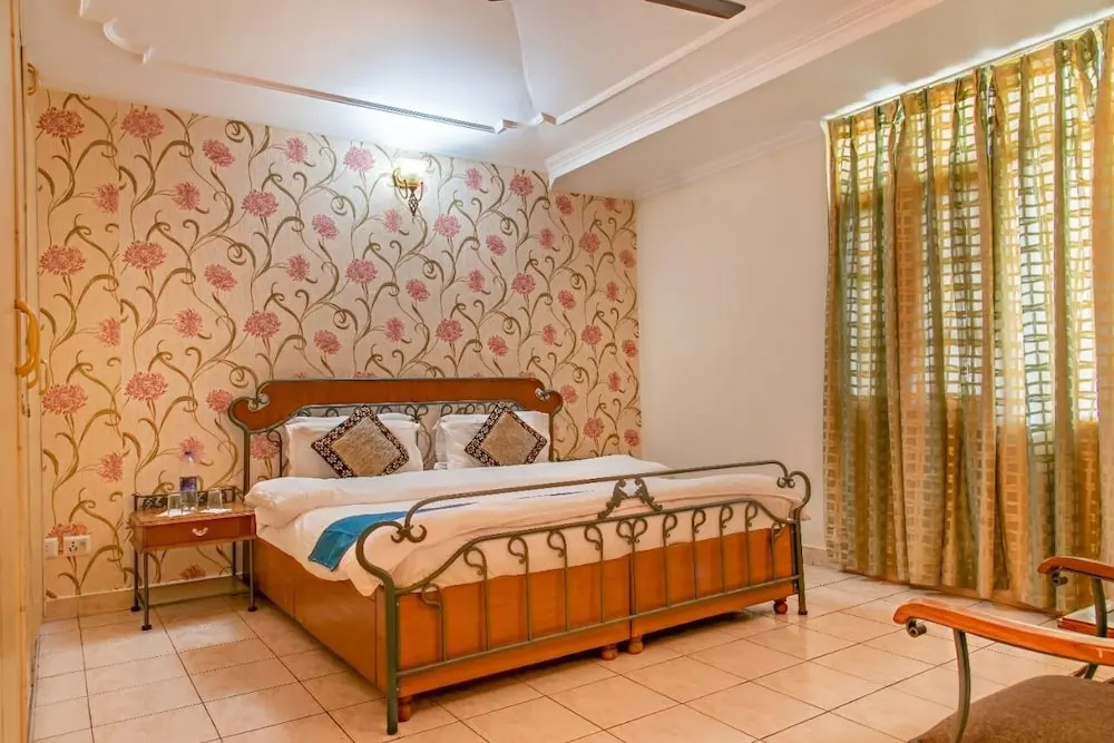Sunpine Villa