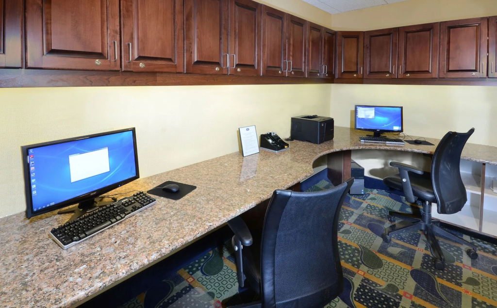 Hotel photo 13