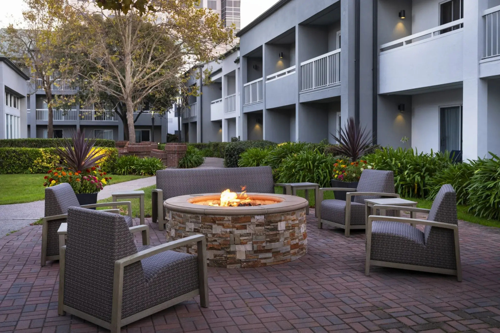 Courtyard by Marriott San Mateo Foster City - Général