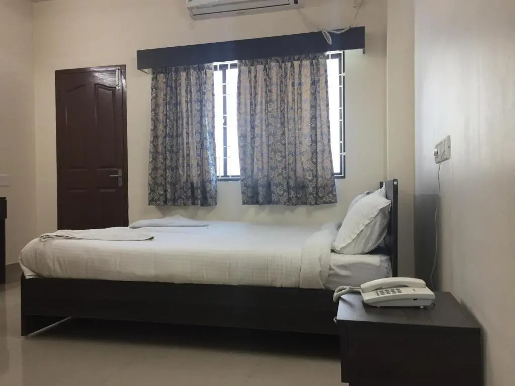 Deluxe Double room (twin beds)