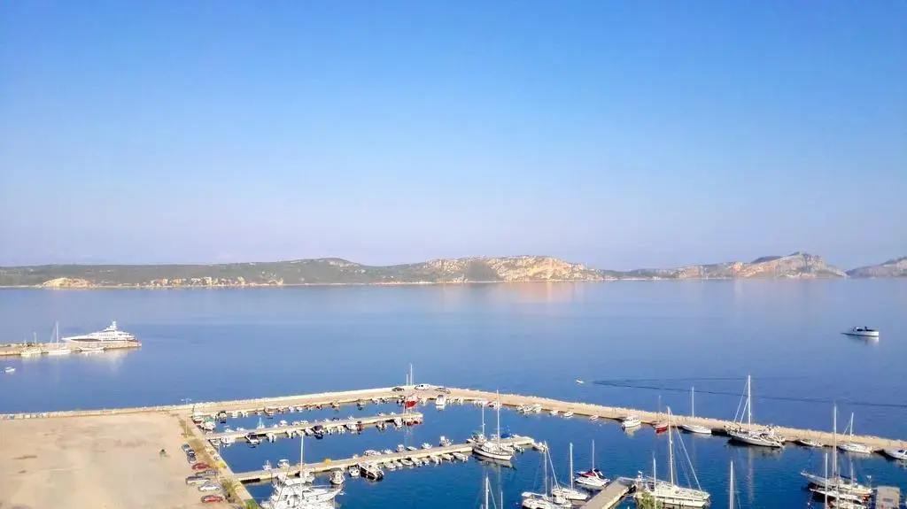12 Gods Resort - Général