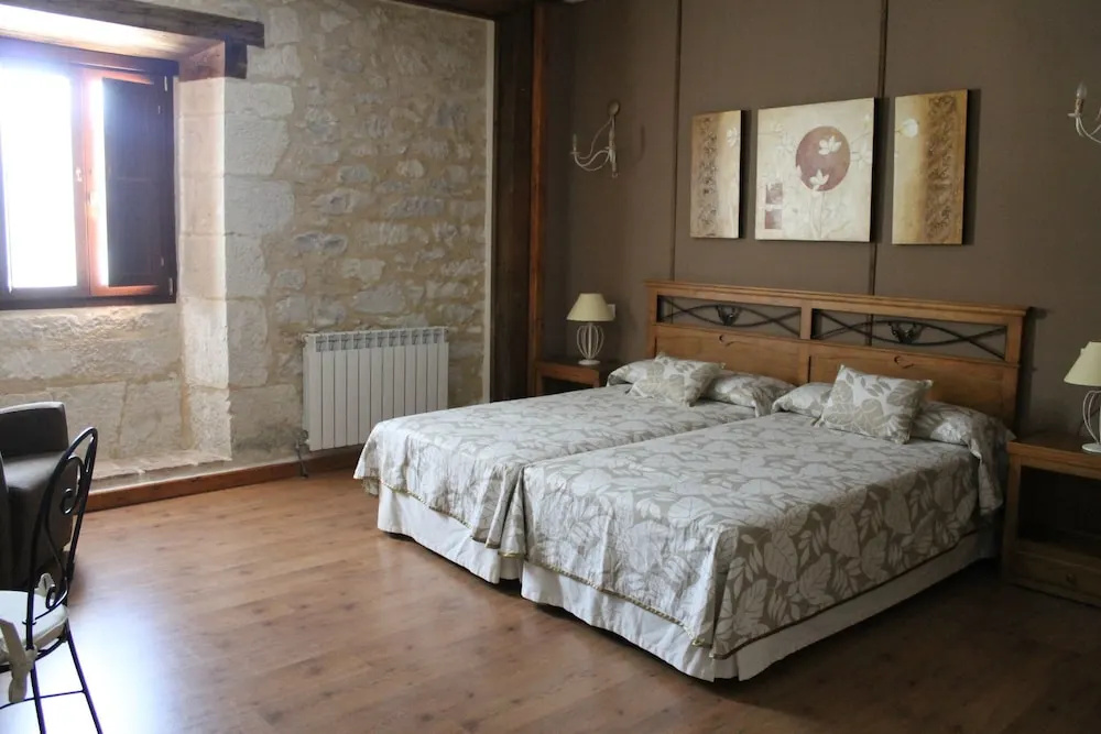 Hotel Restaurante Rural Las Baronas - Chambres