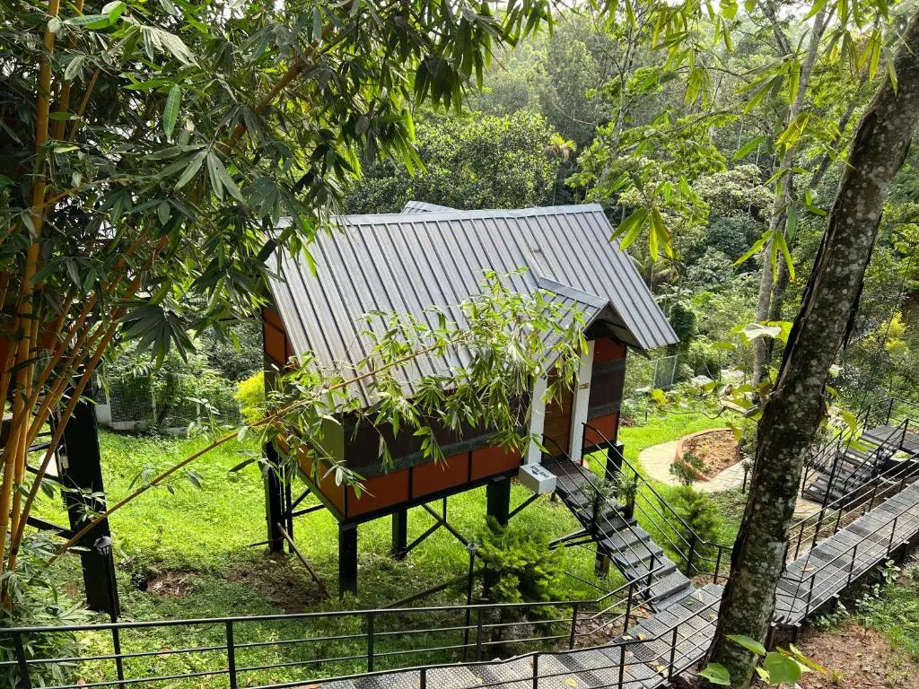 Santhi Hill View Resort