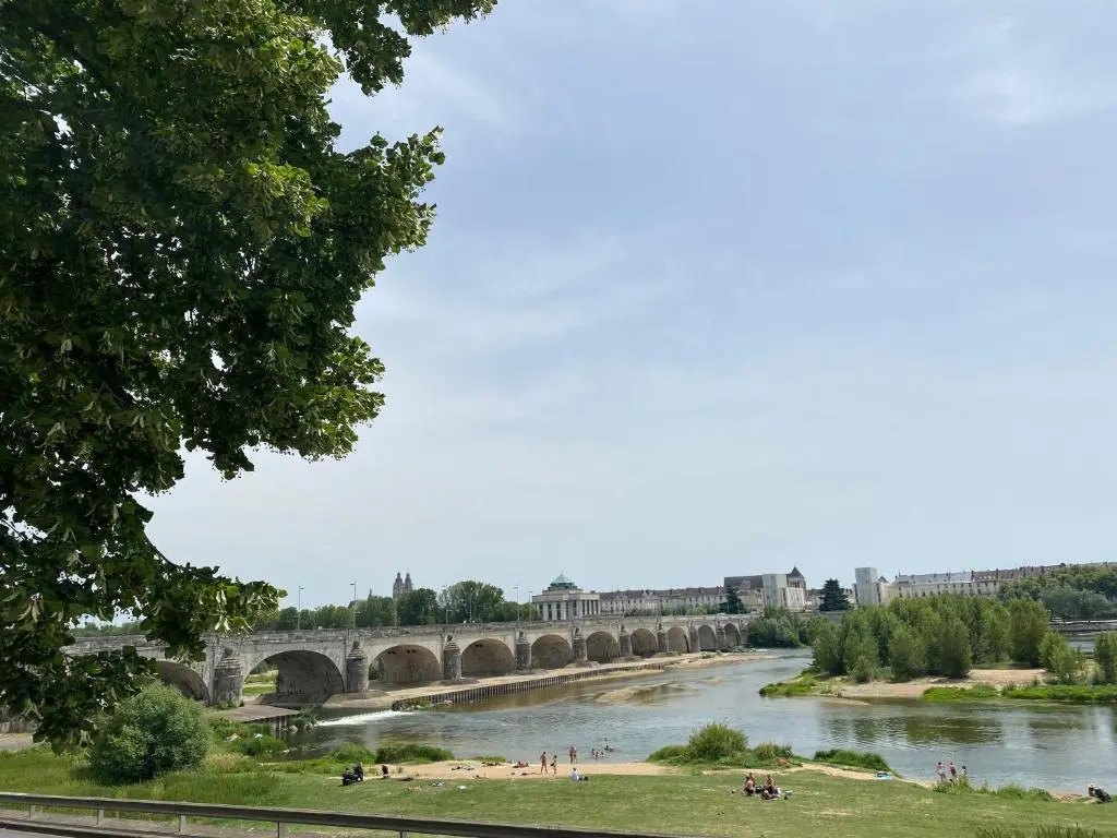 Trog'Love: Balnéo détente dans une troglodyte