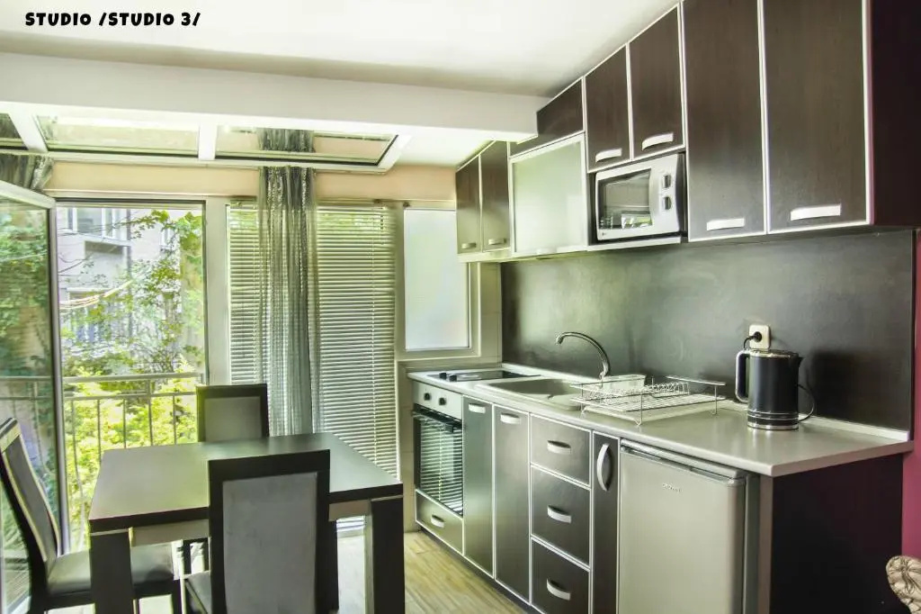 Yes Varna Studio - Chambres