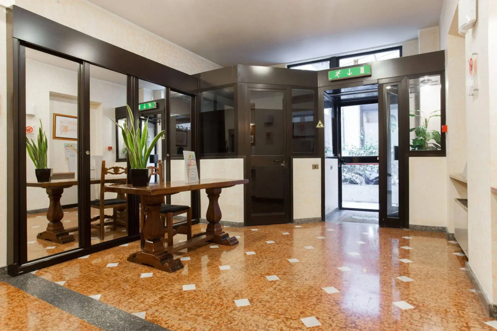 Hotel photo 13