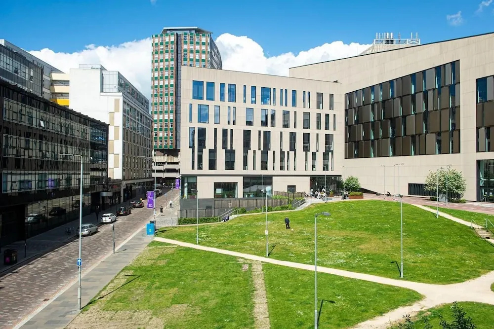Trendy 1-bedroom Apt With Lift in Merchant City
