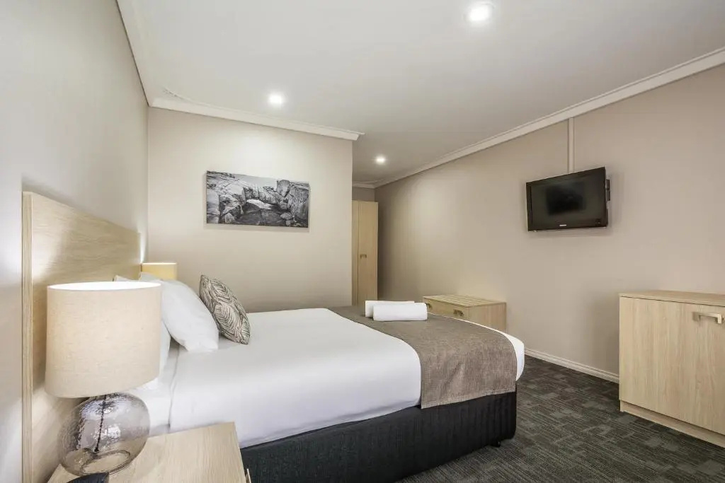 Superior Double room (full double bed)