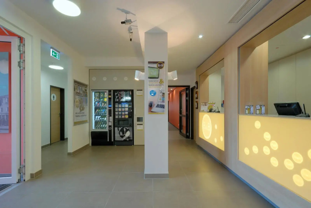 Hotel photo 12