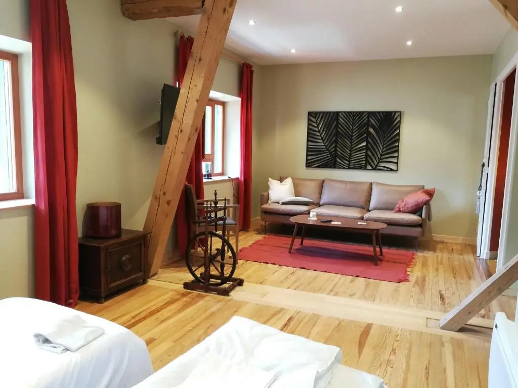 Deluxe Suite
