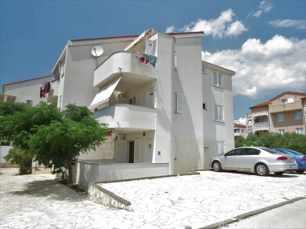 Apartment Sinisa