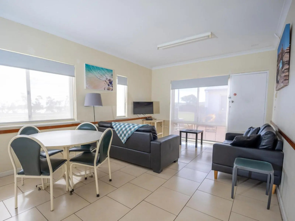 API Pelican Beach Front Apartments Kalbarri